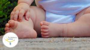 articulación cadera bebé, bebés con displasia, bebés con luxación de cadera, causas de displasia en bebés, cirugía en bebés