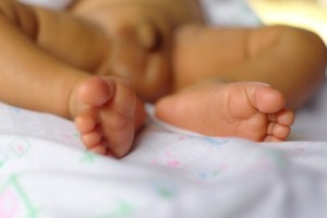 bebe con fimosis, cuidados del pene en el bebe, infección de orina en el recién nacido, la circuncisión en el recién nacido, la circuncisión en los bebes, lactante con fimosis
